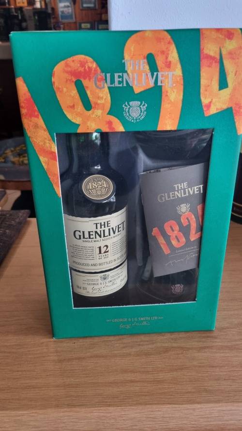 THE GLENLIVET 1824 SET